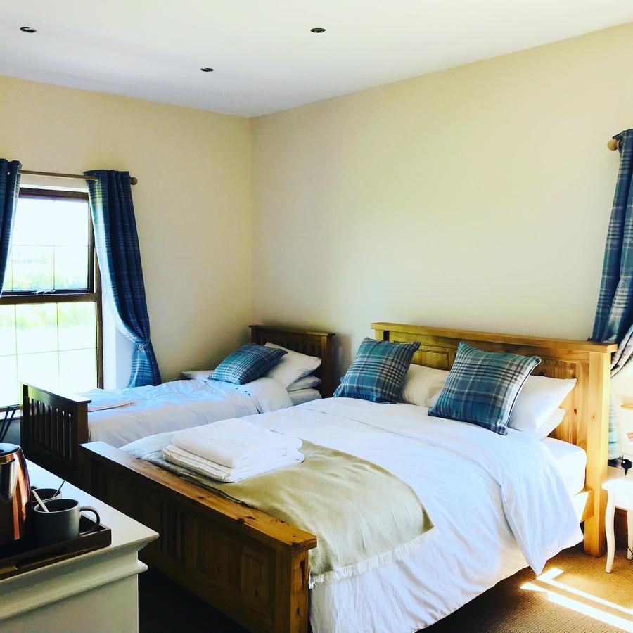 Bed and Breakfast Beechtree Manor Cullybackey Esterno foto